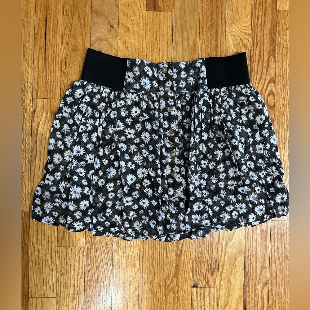 Daisy skirt